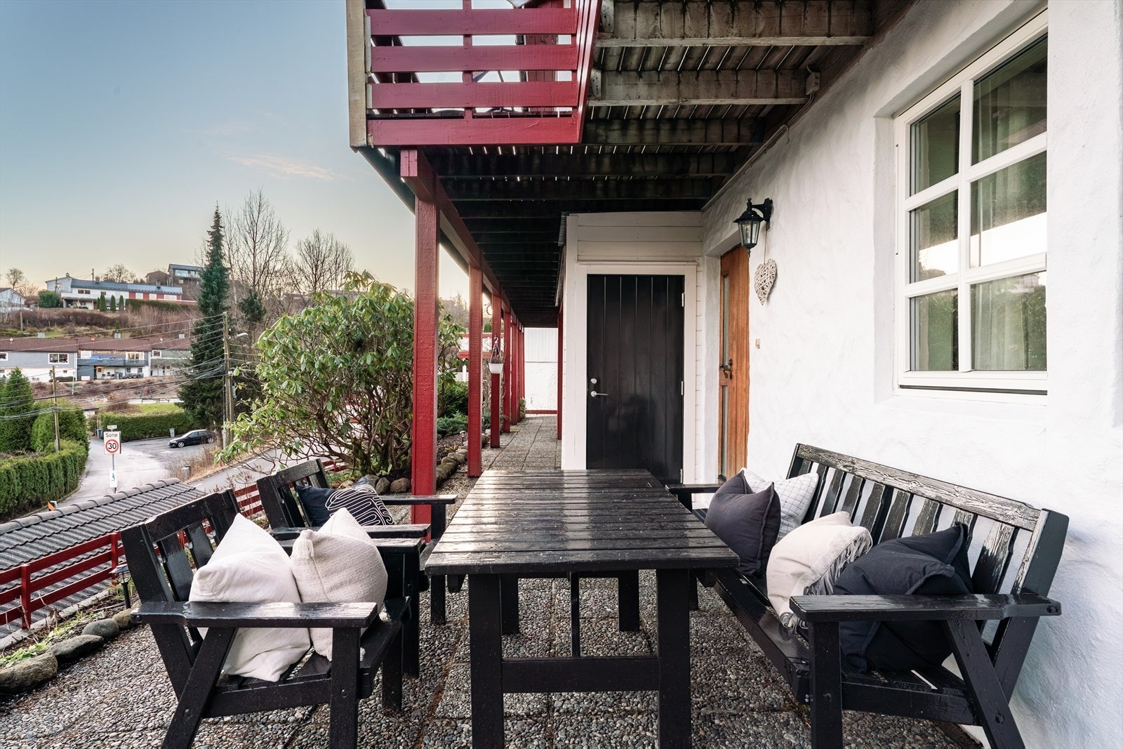 - God plass til en koselig sittegruppe - Galleribilde