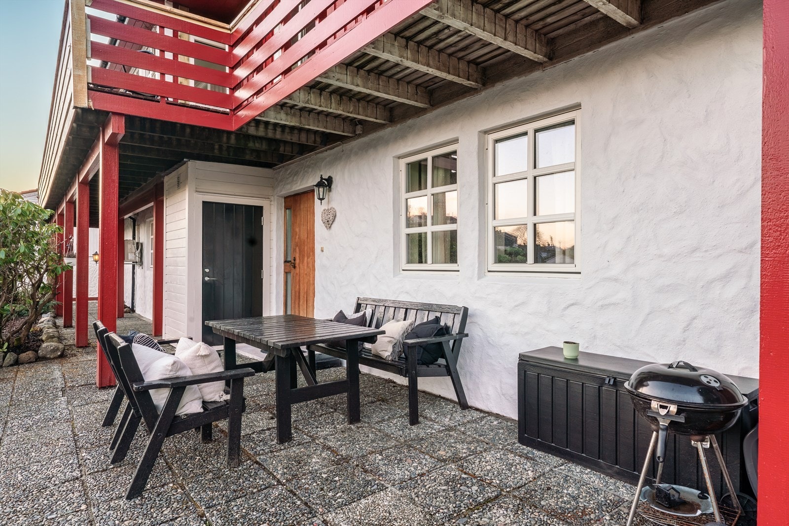 - Det er separat inngang til en ekstern bod på 1,3m² - Galleribilde