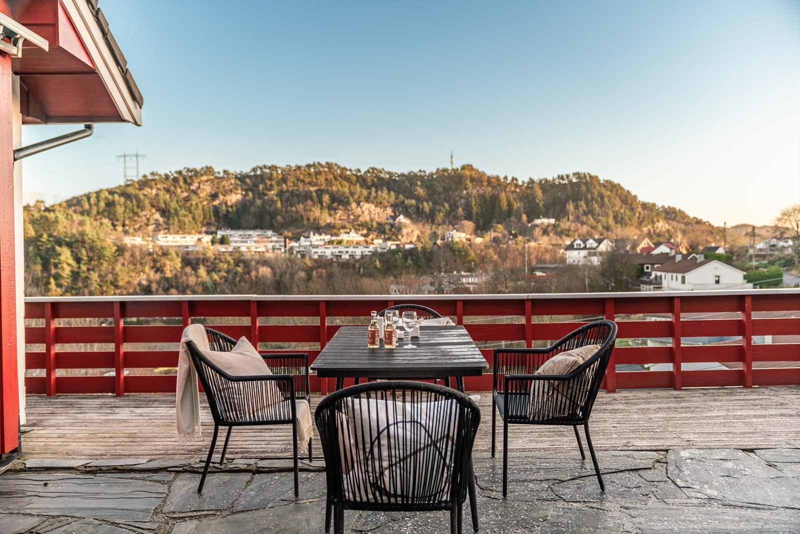 - Herfra kan man virkelig nyte den flotte utsikten! - Galleribilde