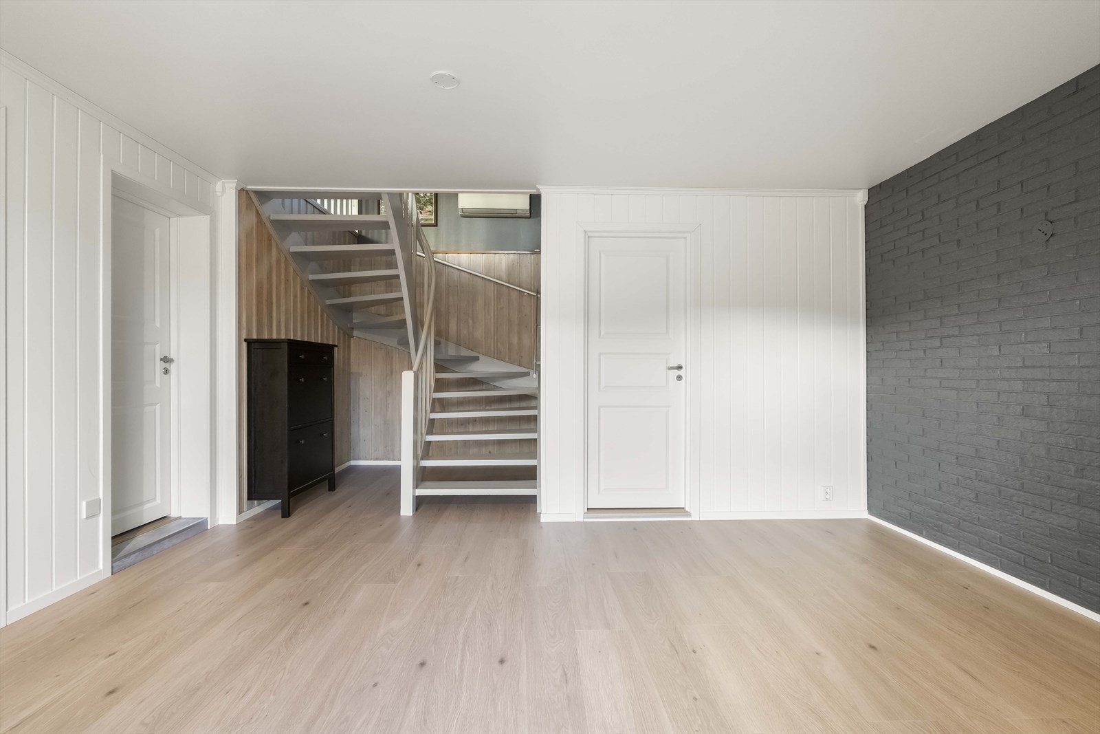 Entre / gang er modernisert i 2025 Galleribilde