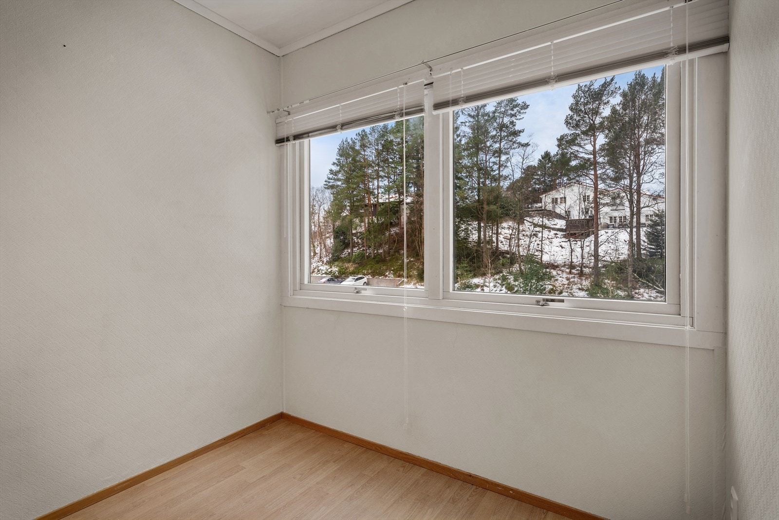 - Passer perfekt som barne- eller gjesterom, eventuelt kontor - Galleribilde