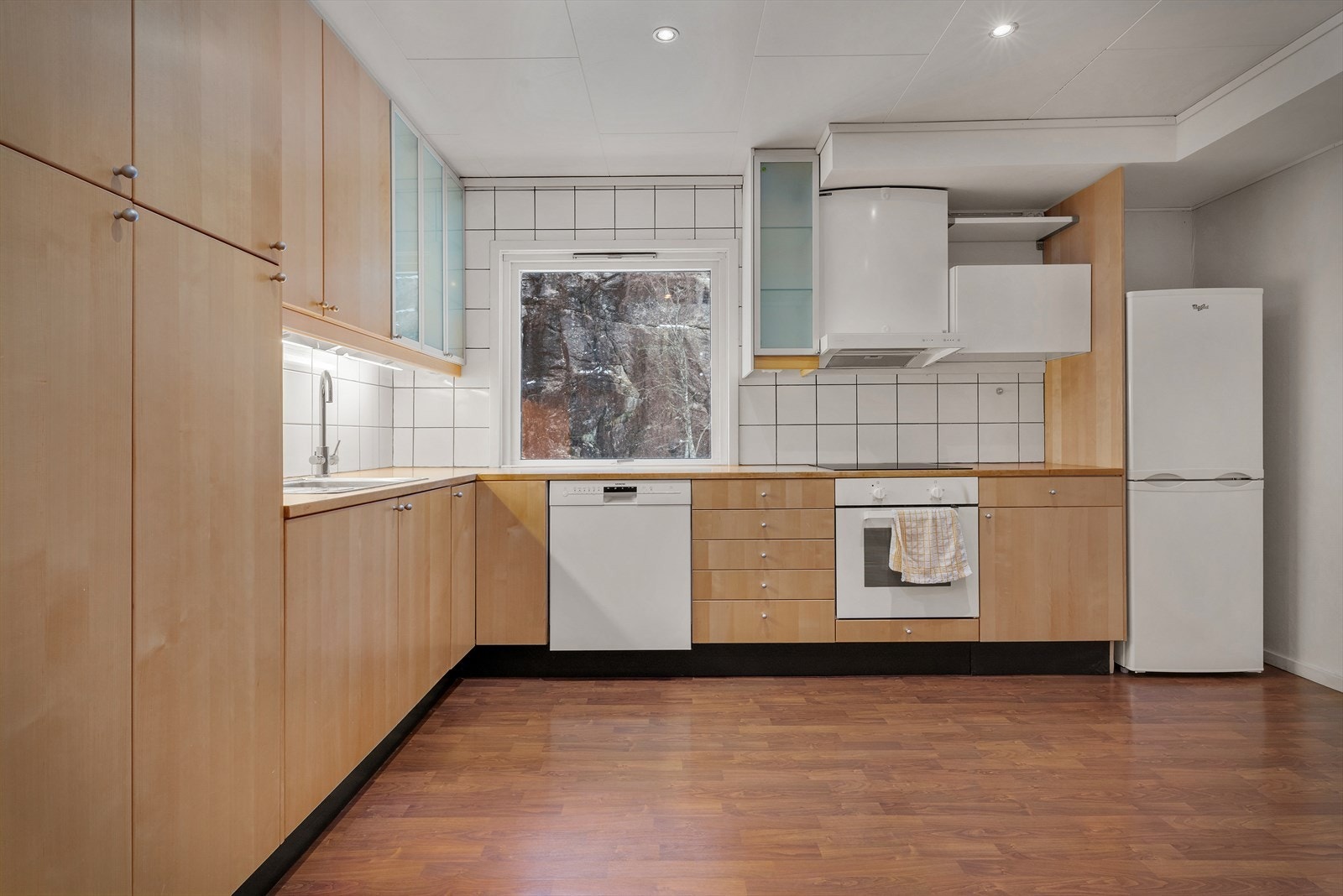 - Separat kjøkkenrom på 14m² - Galleribilde