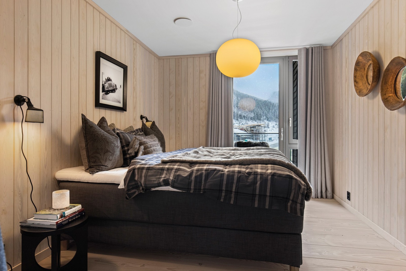 Hovedsoverom med baderom i direkte tilknytning. Galleribilde