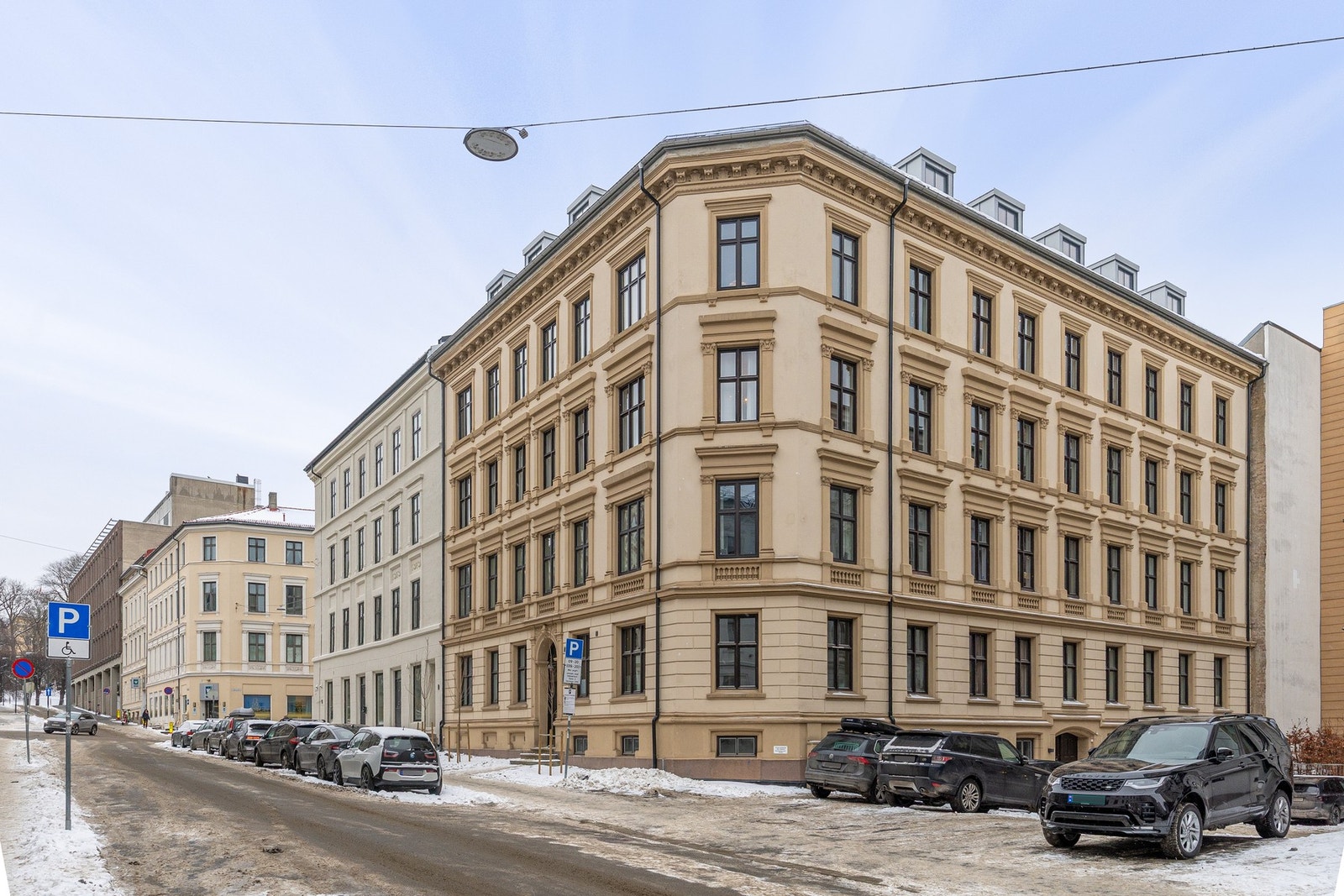 Fasade. Galleribilde