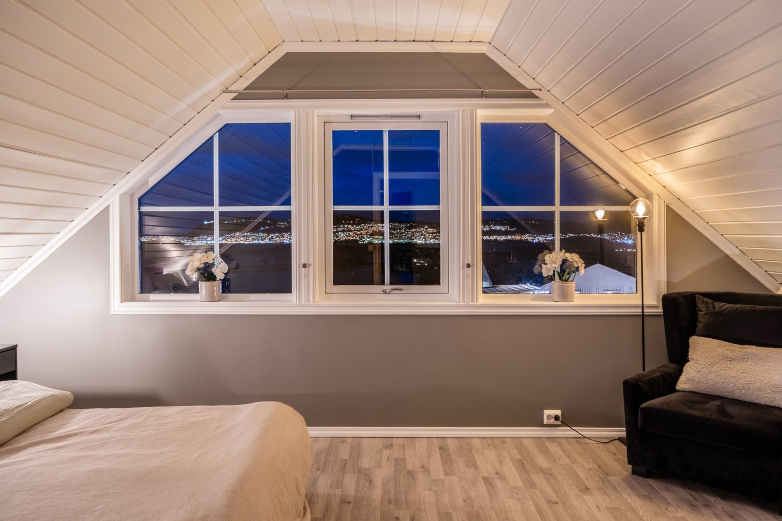 Nydelig utsikt fra loftstuen. Galleribilde