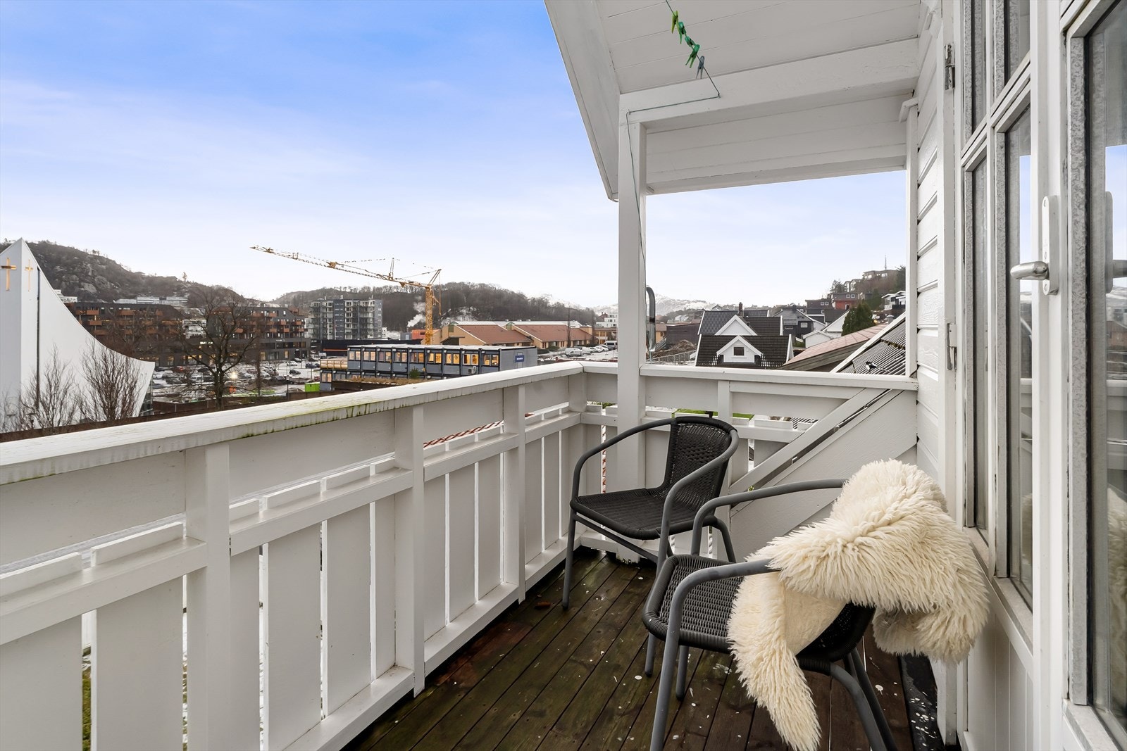 Veranda ved loftstuen. Galleribilde