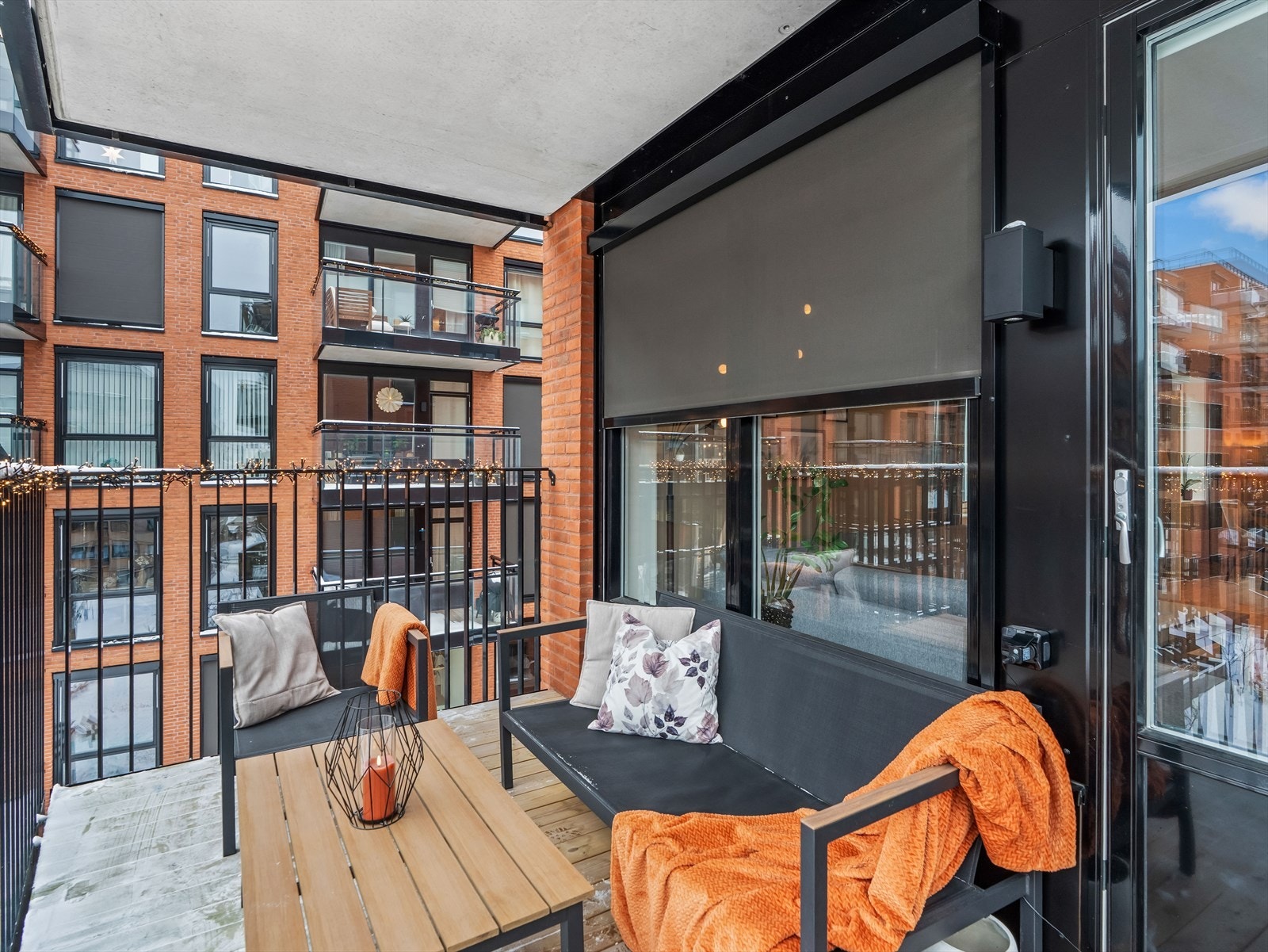 Fra stuen er det utgang til en balkong på 8 m². Galleribilde