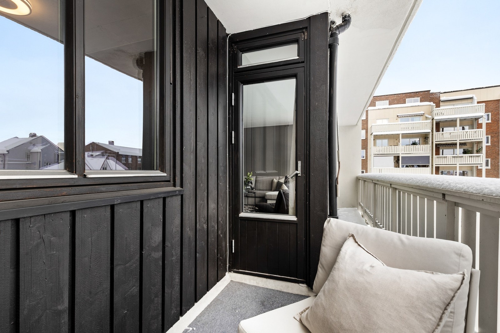 Her kan en innrede med sofagruppe, spisebord eller det en måtte ønske Galleribilde