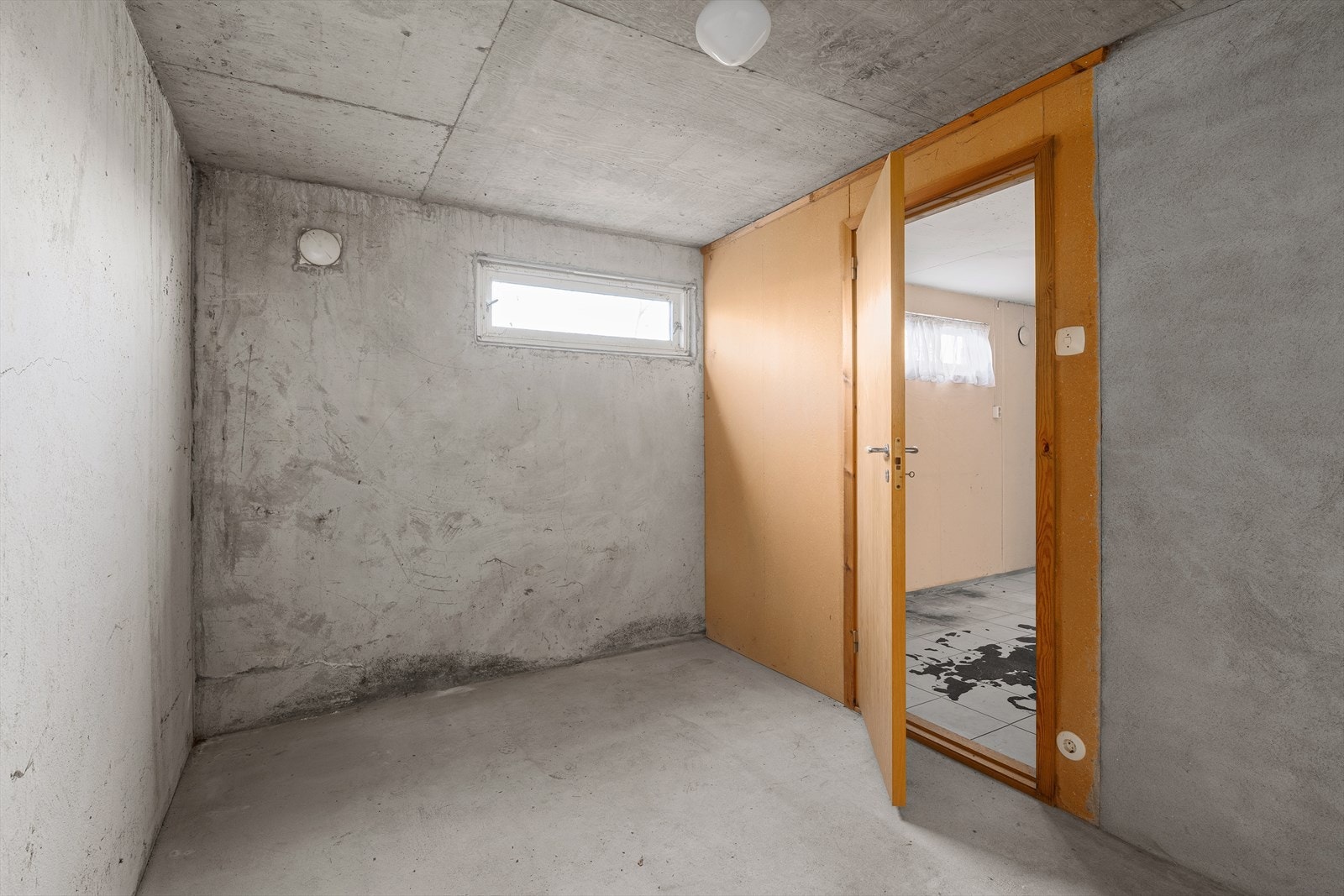 Rom i underetasjen. Galleribilde