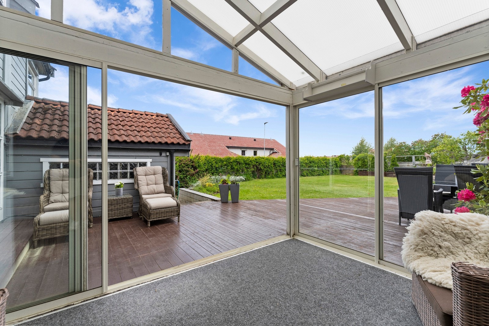 Eiendommen kan skilte med flere flotte uteområder. Galleribilde