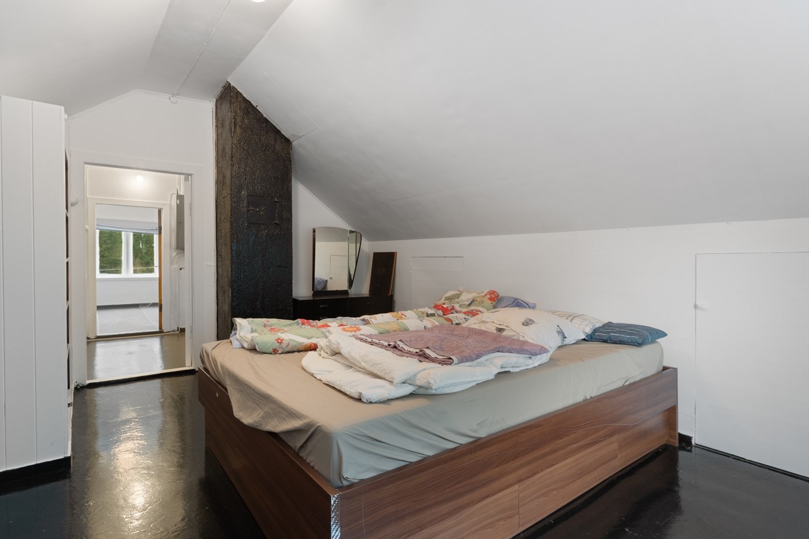 Hovedsoverom 2 etg. Galleribilde