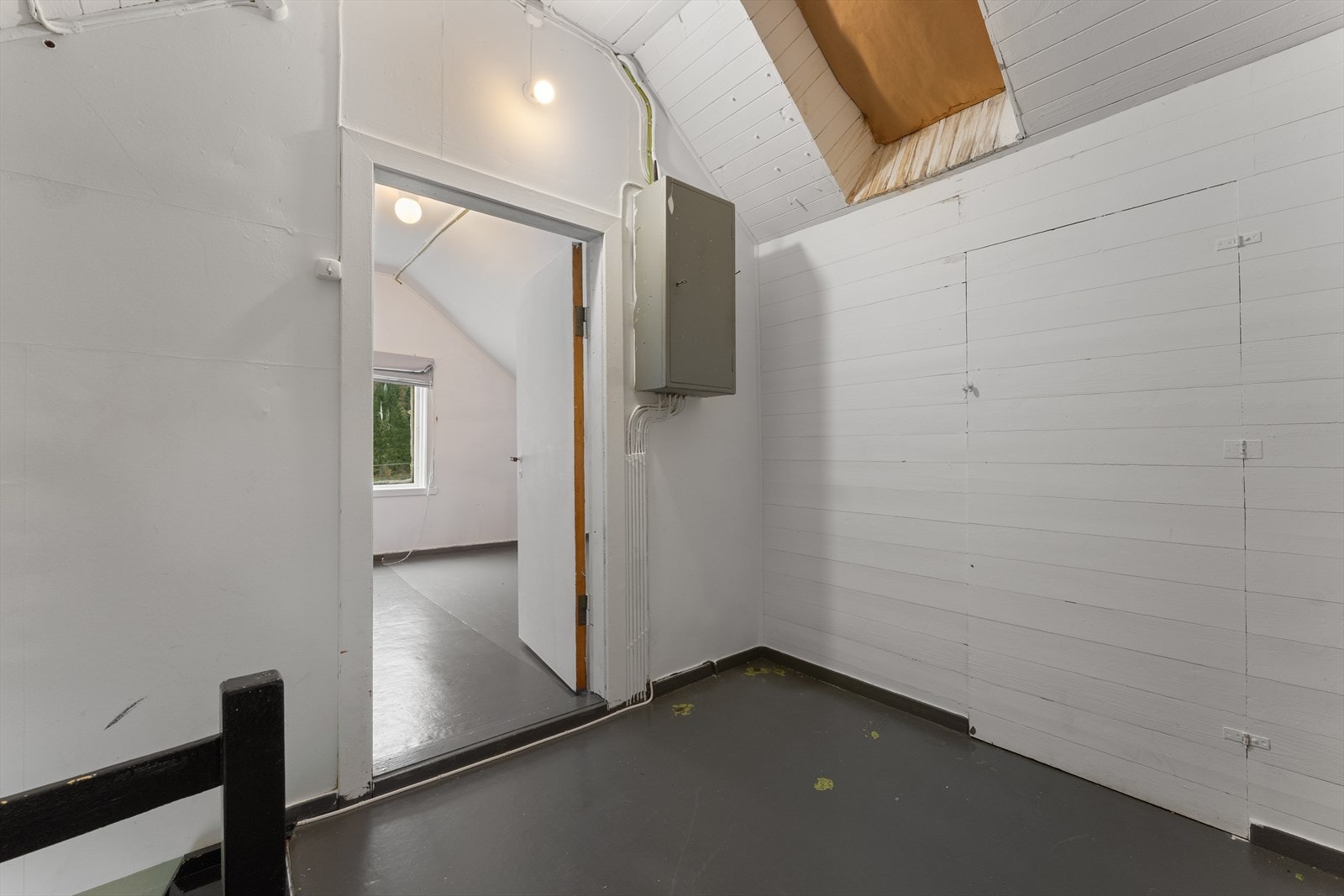 Gang i 2 etg. Galleribilde