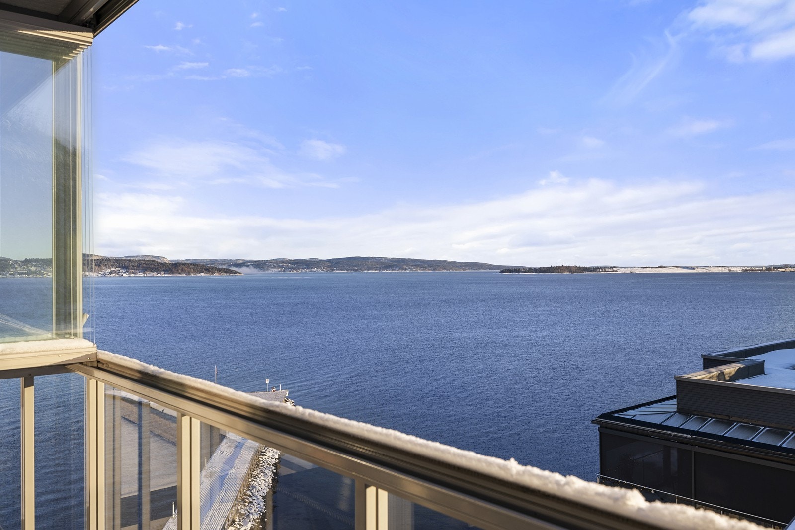 Utsikt over innseilingen til Holmestrand og Oslofjorden. Galleribilde