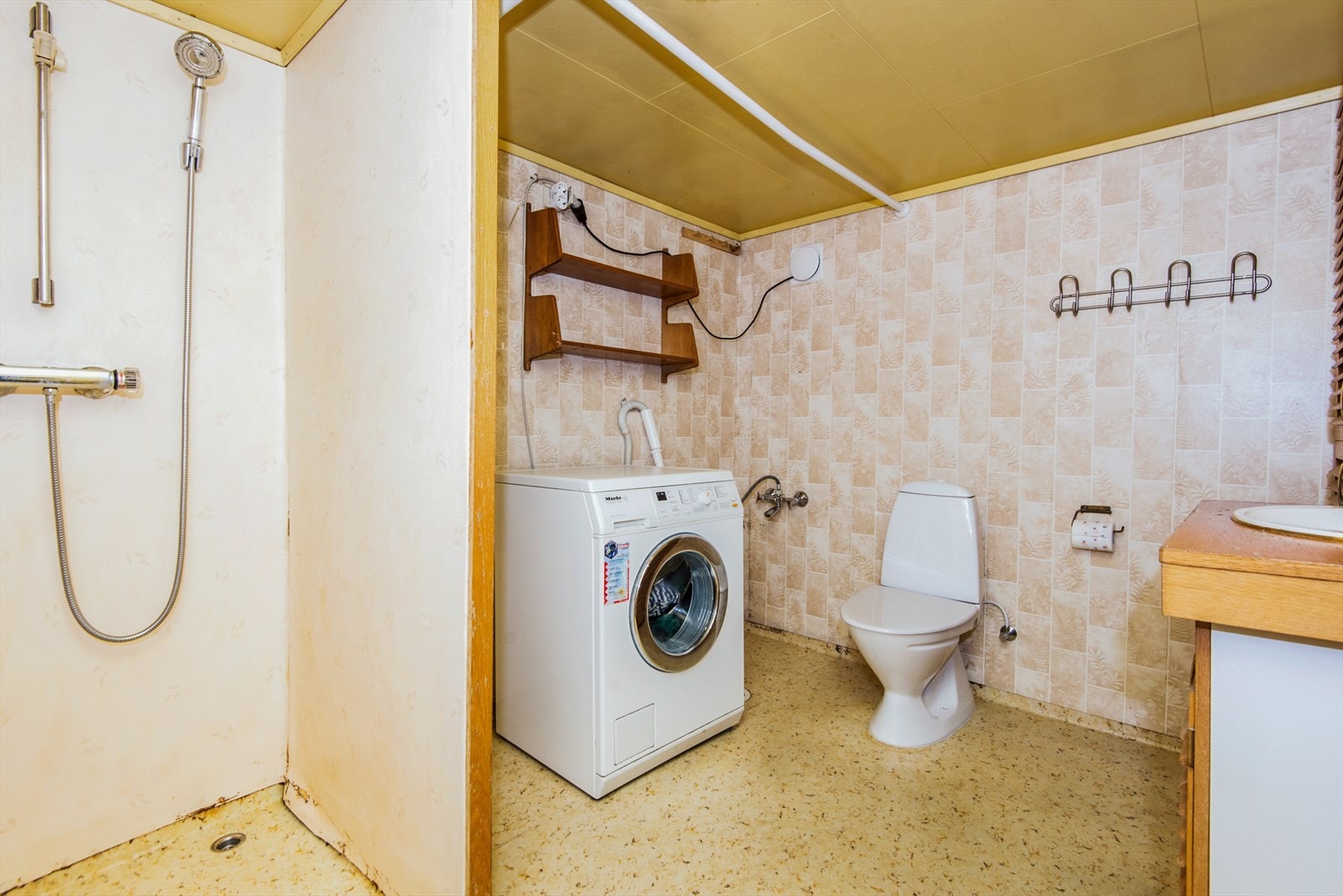 Kjeller - Bad Galleribilde