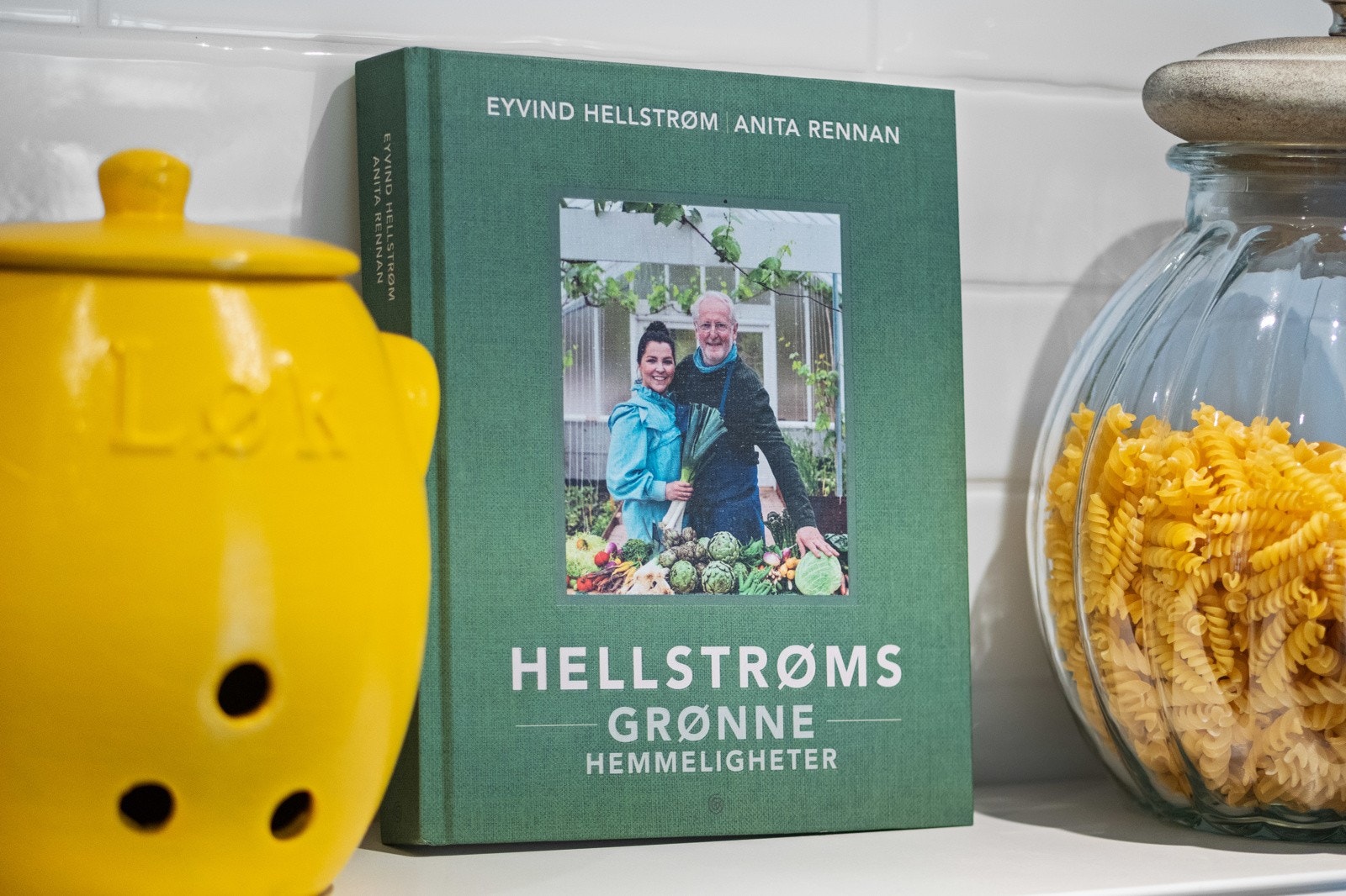 Kjøkkenet legger godt til rette for matlaging og bakst. Galleribilde