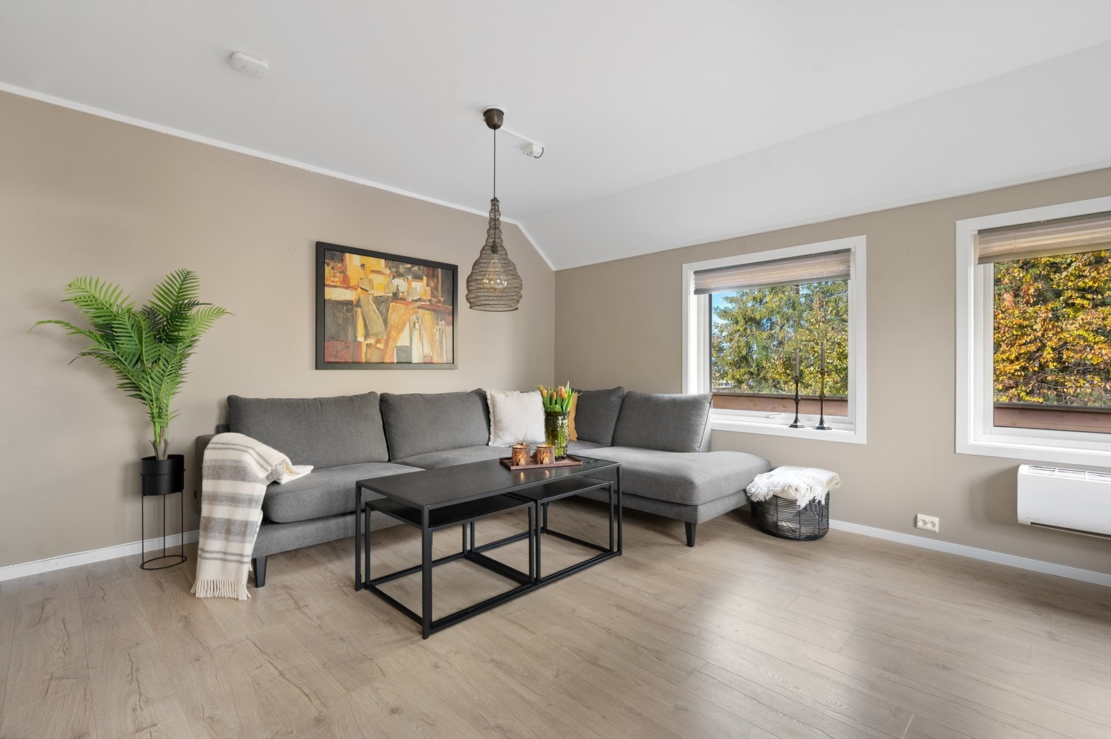 Lys og fin stue Galleribilde