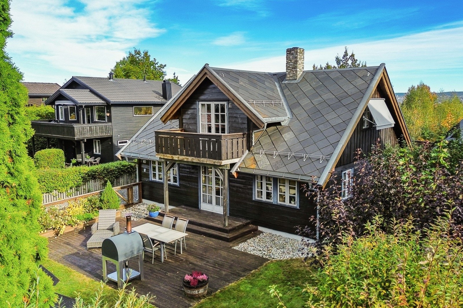 Privatmegleren Park v/Thor Vegard Bjørnerud har gleden av å presentere Skokleheia 28! Galleribilde