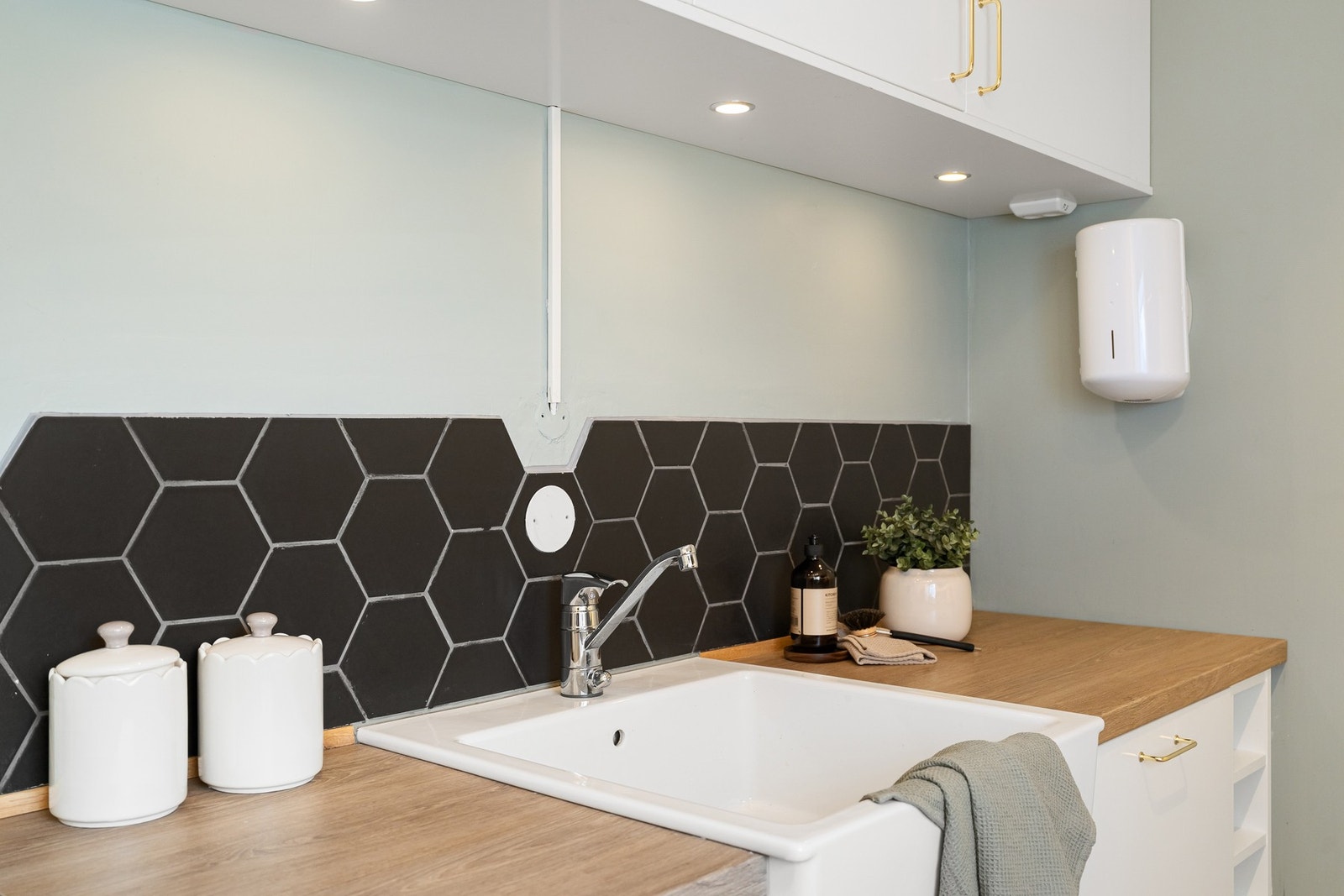 Benkeplate av heltre. Galleribilde