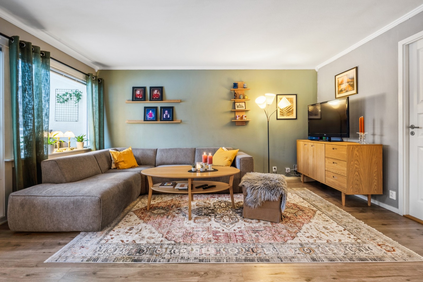 Koselig og praktisk 3-roms andelsleilighet i 1.etasje| Populært borettslag | Barnevennlig Galleribilde