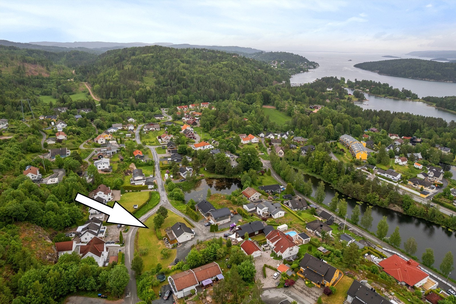 Mellomdammen rett i nærheten Galleribilde