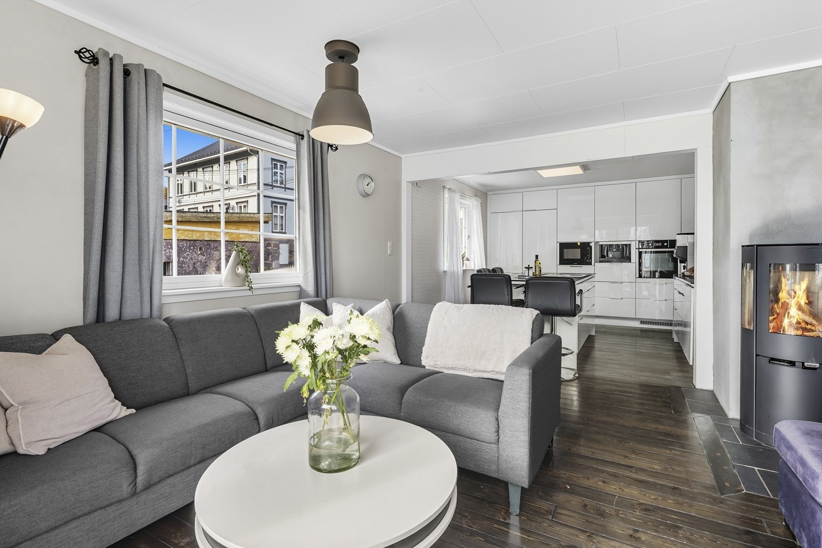 Stue og kjøkken Galleribilde