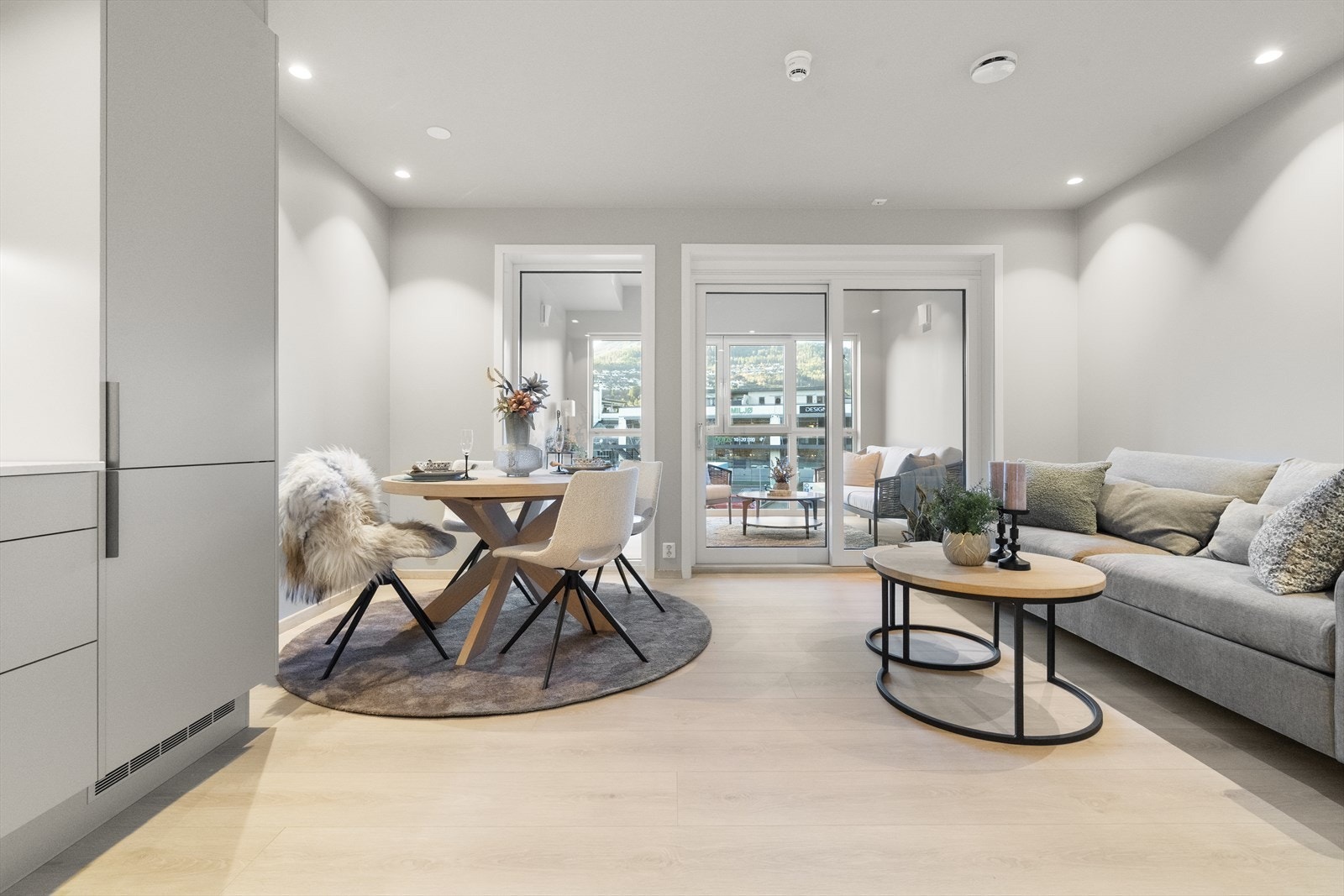 Lyst og flott i stove / kjøkken Galleribilde