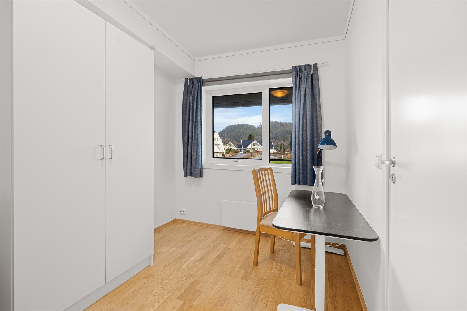 Her er det også plass til bl.a. hjemmekontor eller hobbyrom. Galleribilde