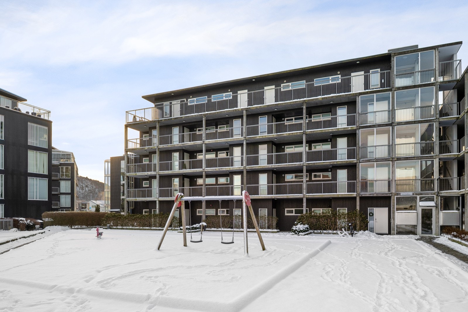 Borettslaget har pent opparbeidede fellesområder. Galleribilde