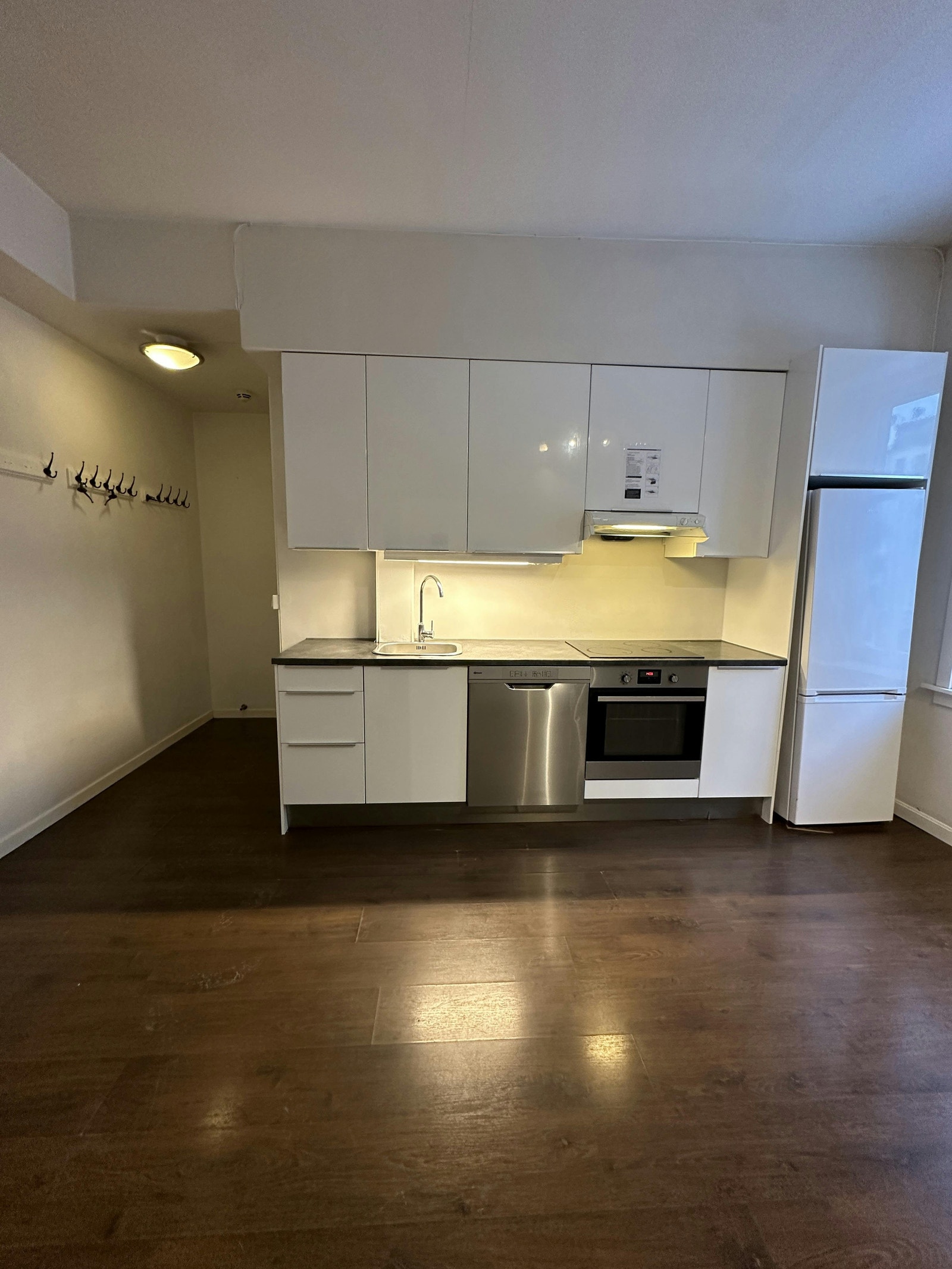 Stue med åpen kjøkken Galleribilde