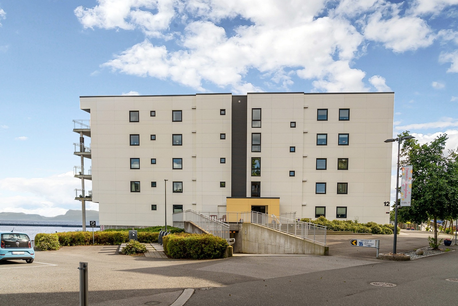 Sameiet har felles garasjeanlegg. Galleribilde