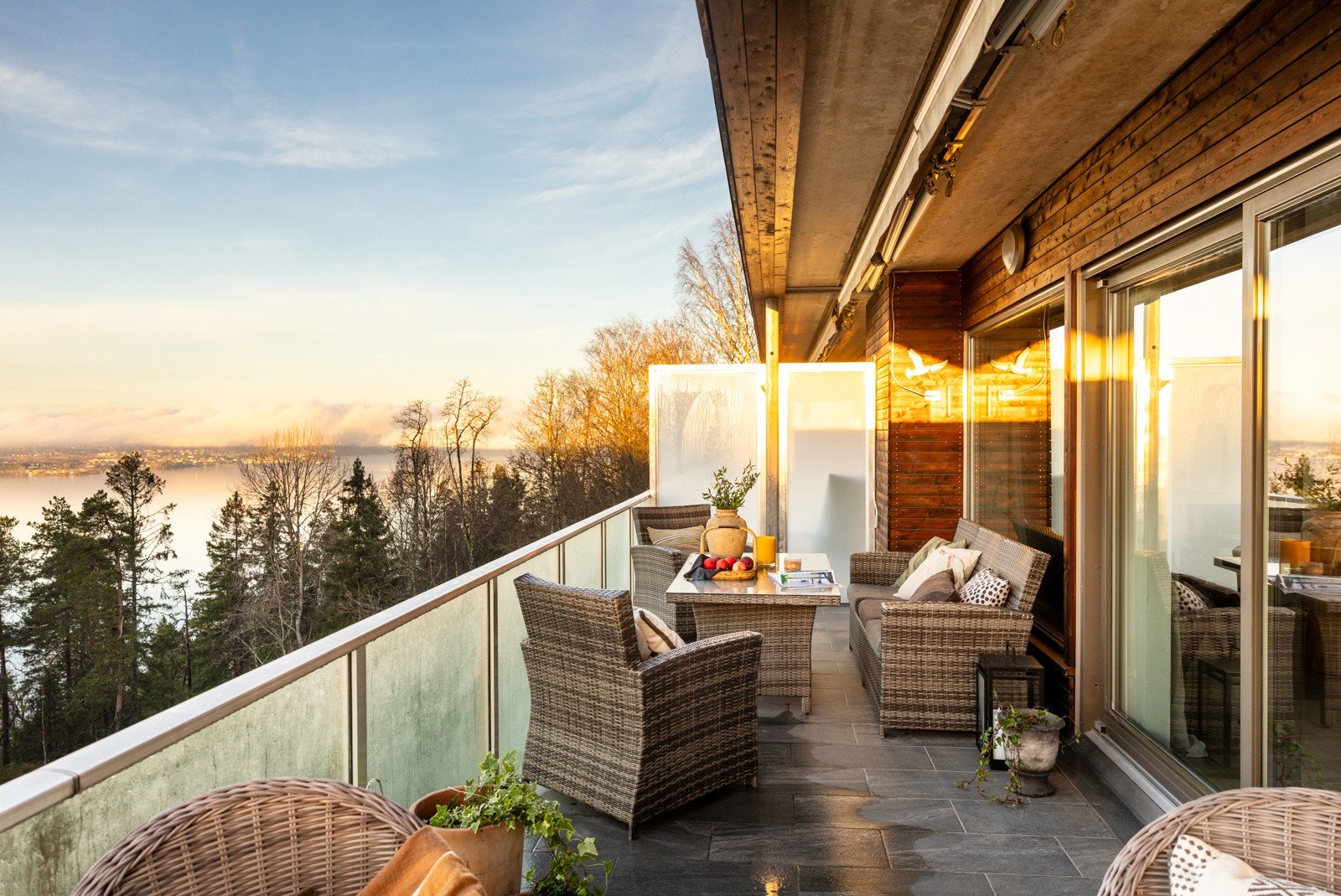 Her kan man nyte sene sommerkvelder. Galleribilde