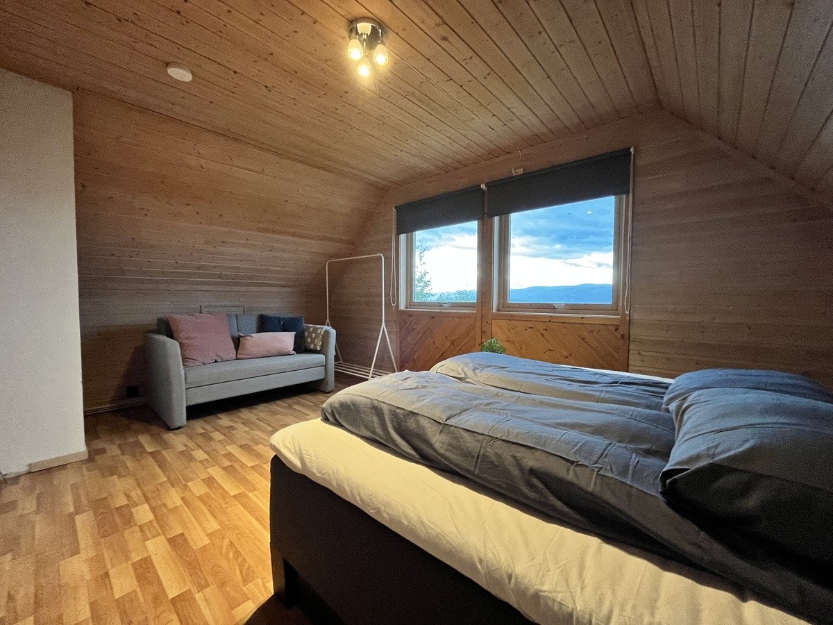 Soverom nr1 i 2 .. Galleribilde