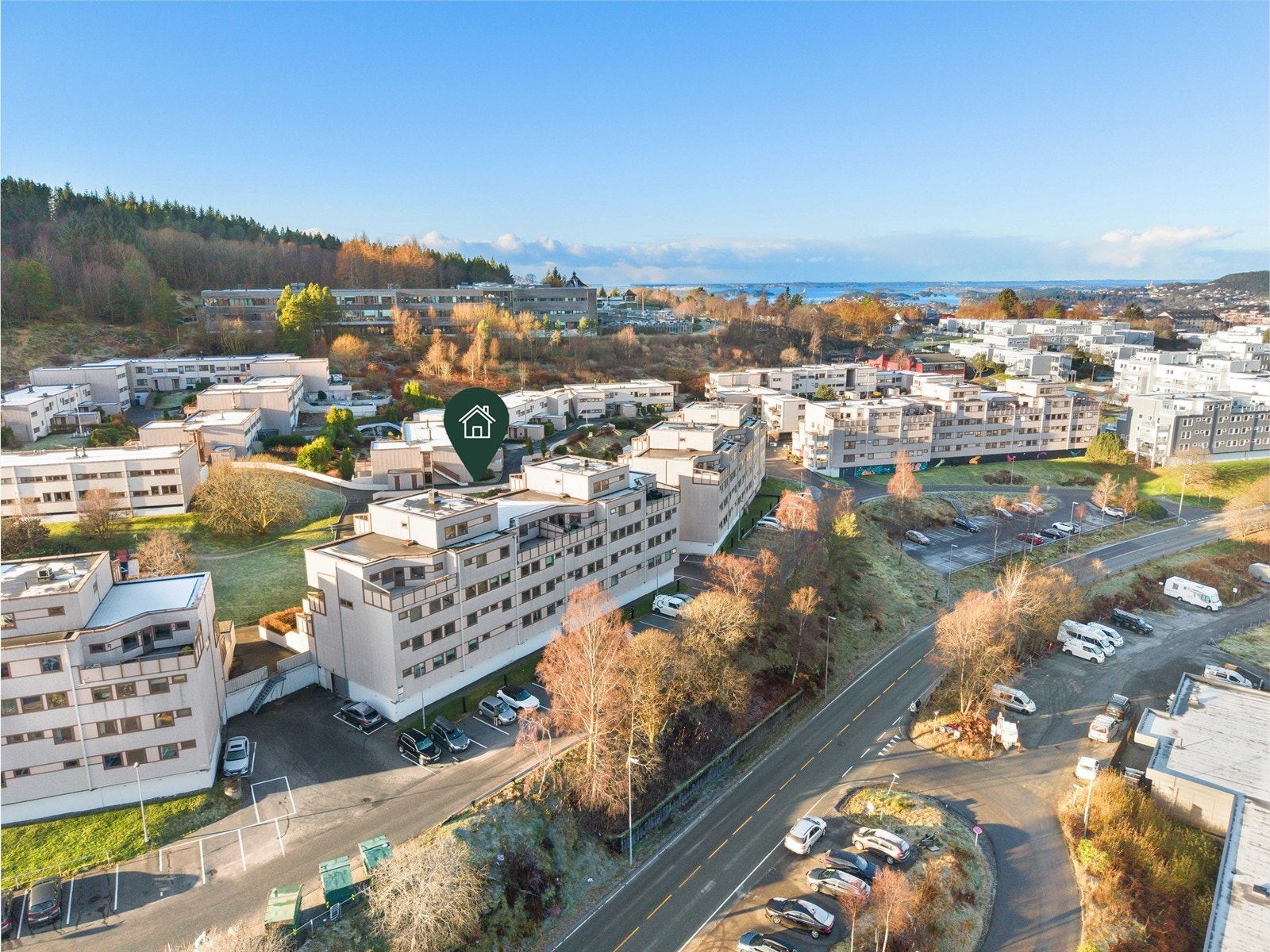 Leiligheten har en meget fin plassering i Olsvik med nærhet til kollektivtransport. Galleribilde