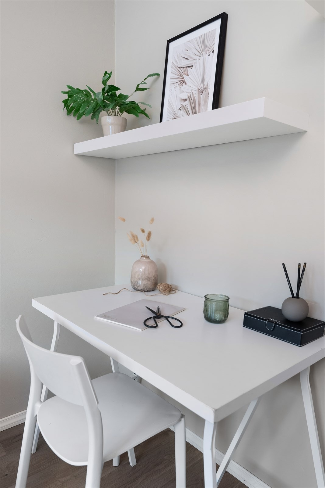 | Krogsveen Galleribilde