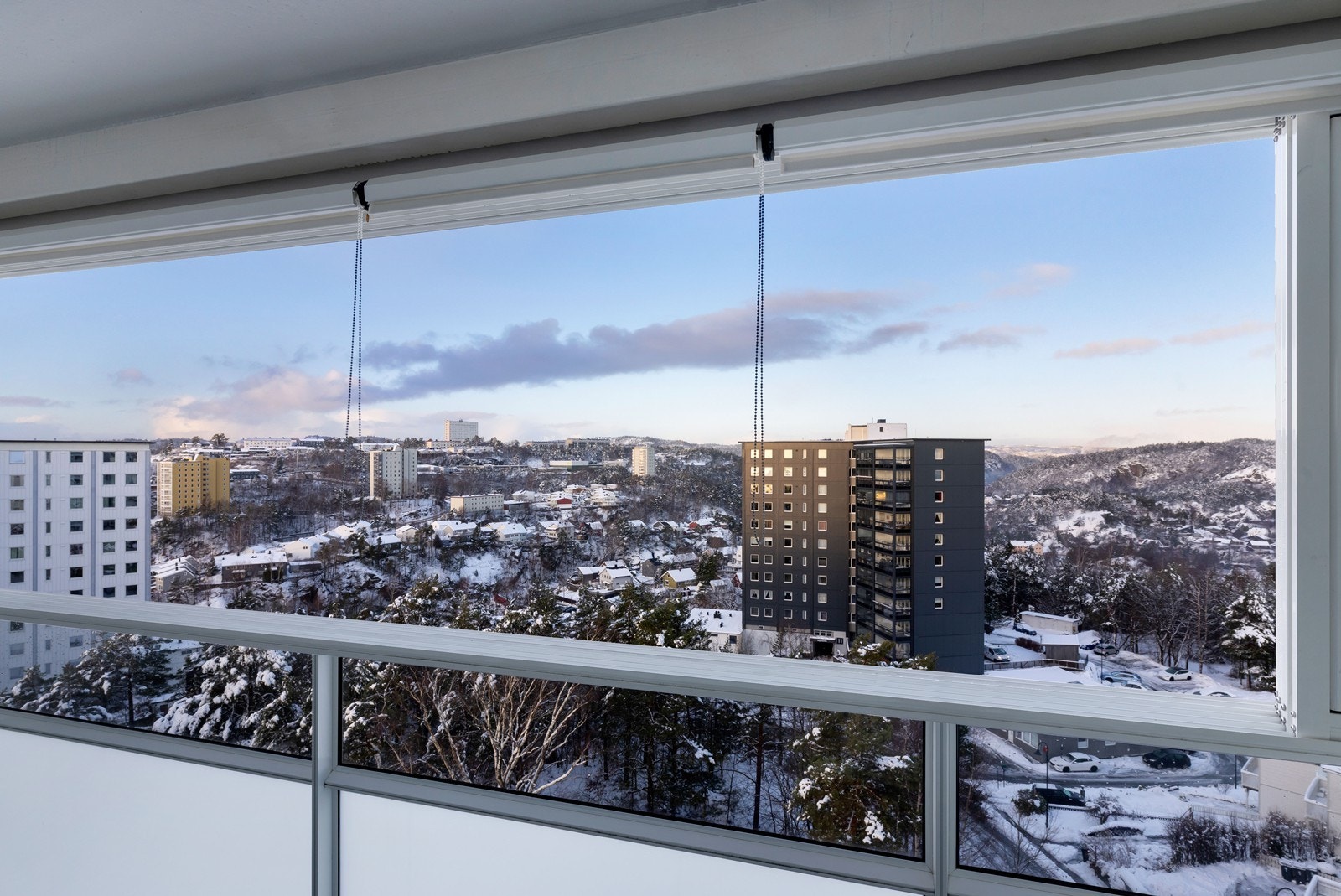 Utsikt fra balkong. Galleribilde