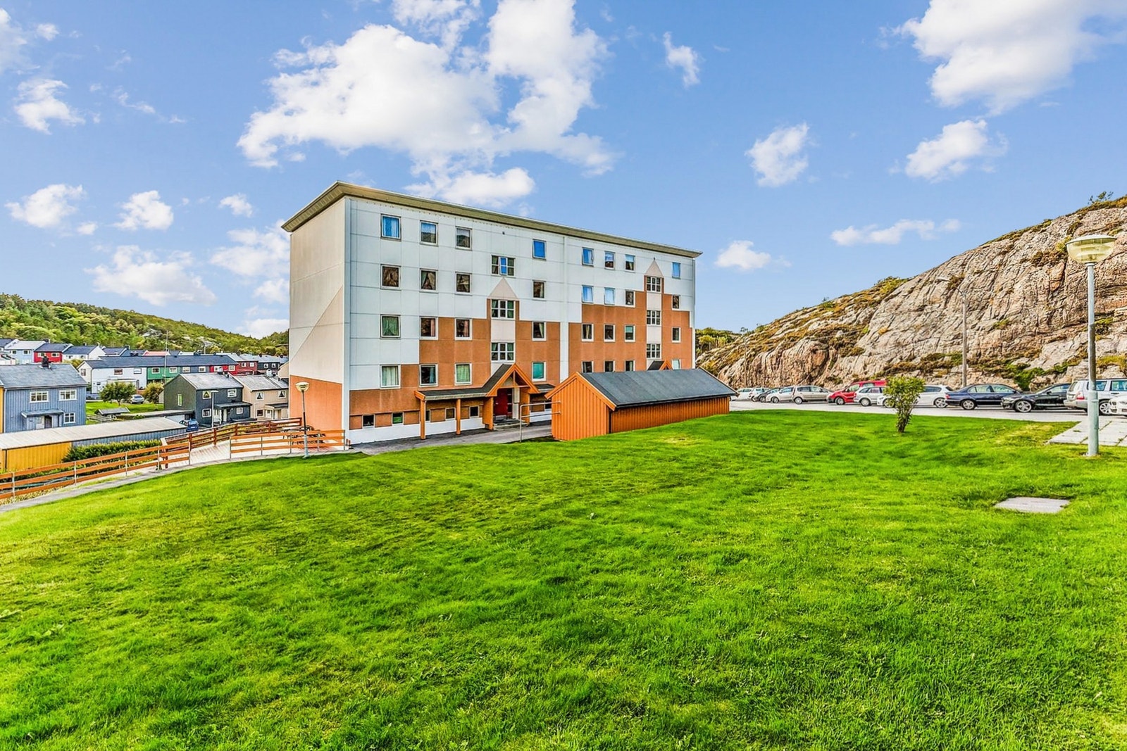 EiendomsMegler 1 v/ Anbjørn Ulseth presenterer Margrethes Fryd 17 B. Foto: EFKT, Vilde Dahl Galleribilde