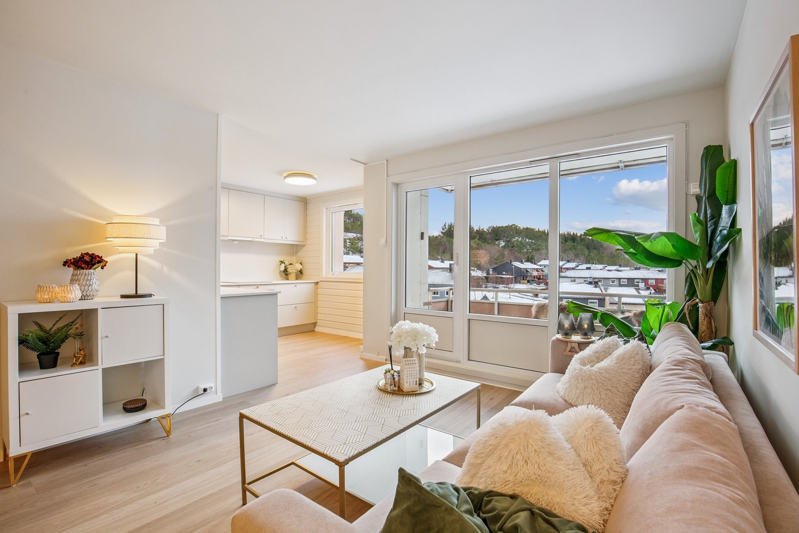 Lekker nyoppusset B/L leilighet i populært borettslag Galleribilde