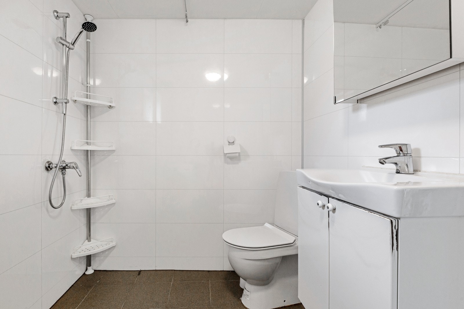 Vaskerommet har også innlagt både toalett og dusj Galleribilde