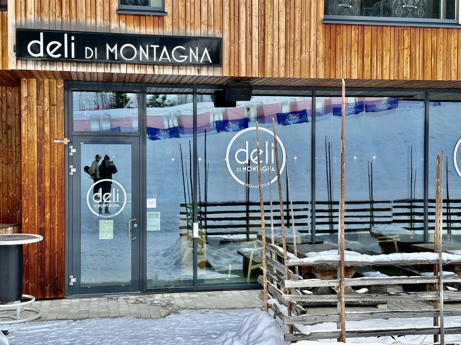 Det er et godt utvalg av både ute- og inneservering. Galleribilde