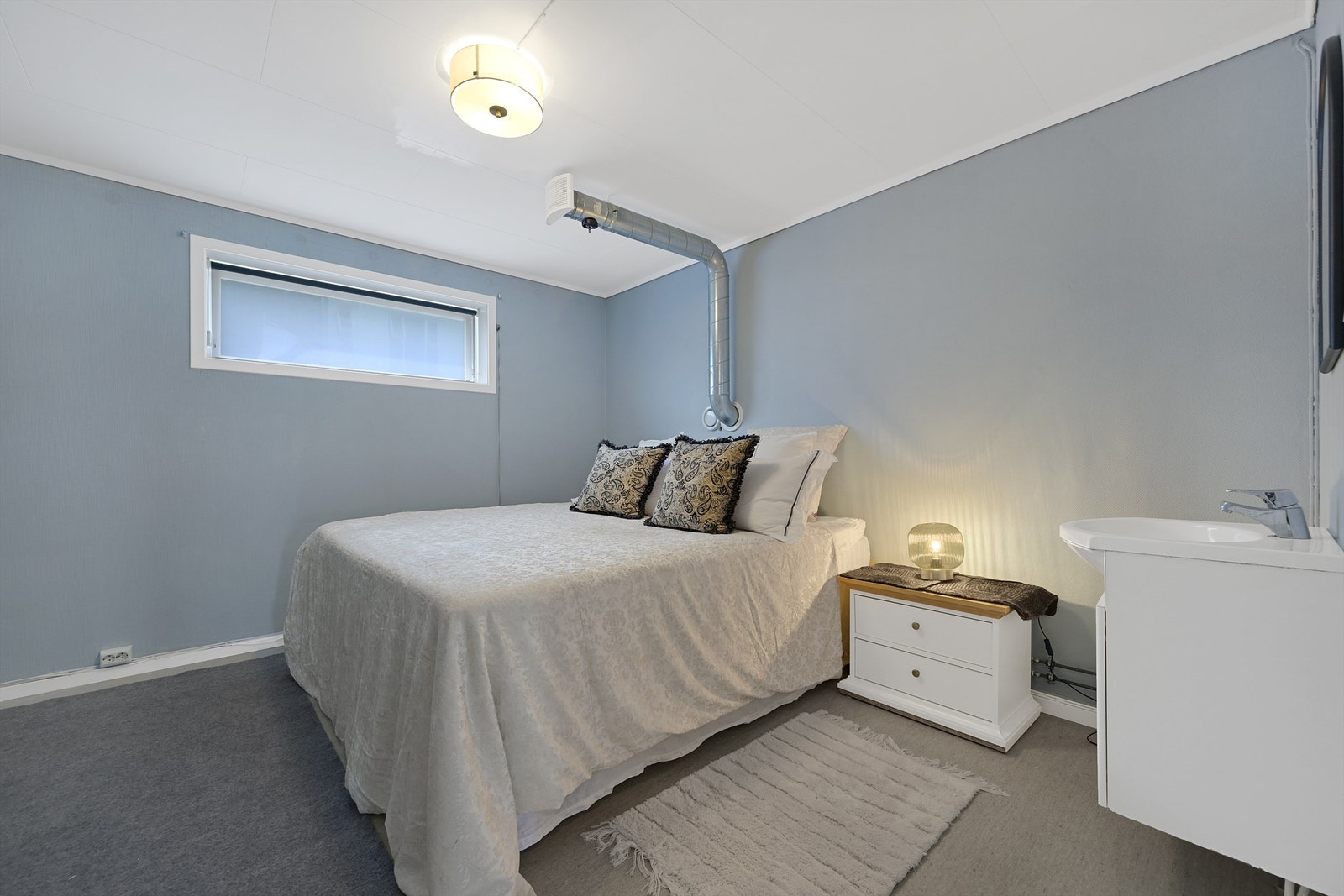 I denne etasjen er det 3 soverom - ventilasjonsanlegget er demontert Galleribilde