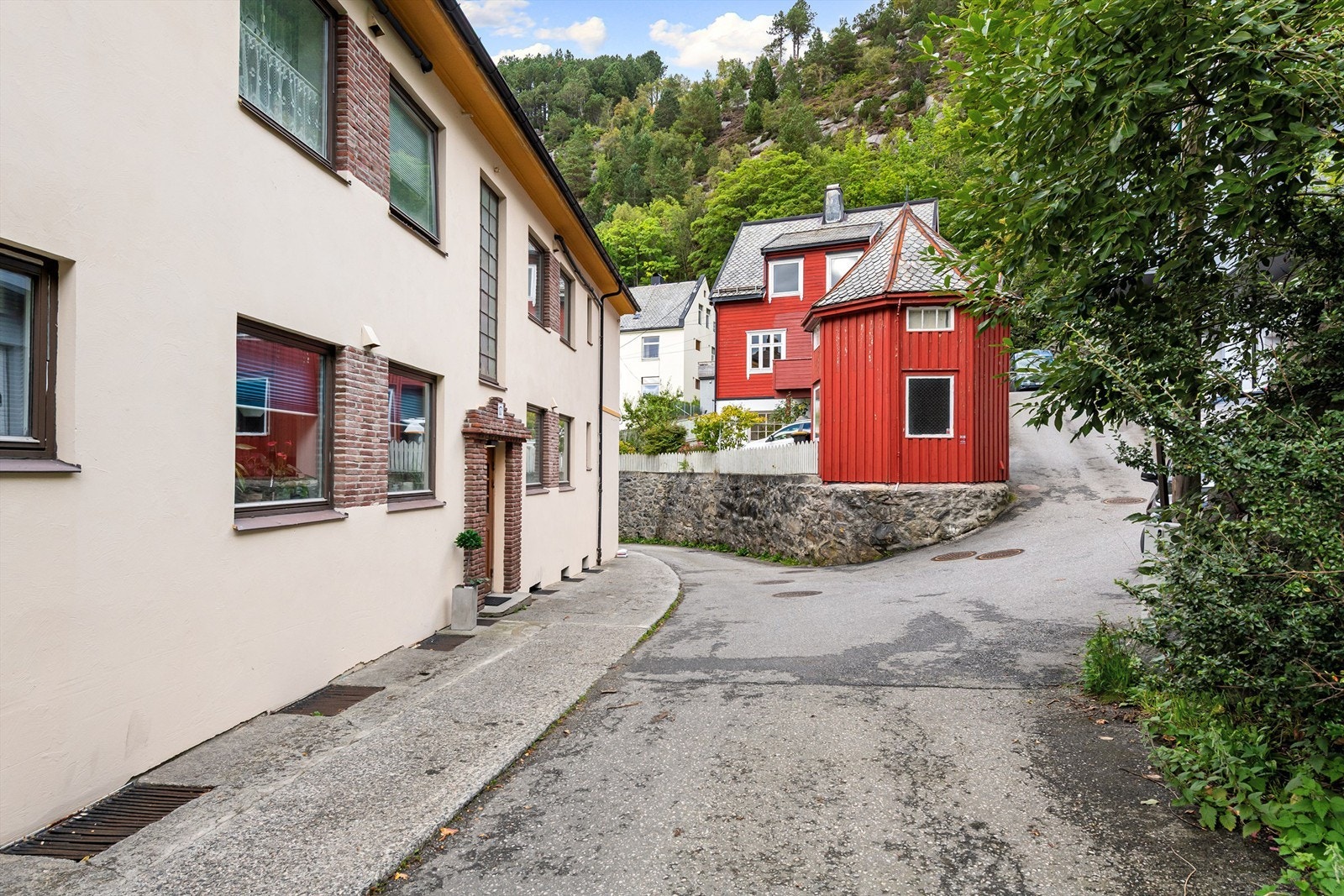 Fasade mot Grensegata Galleribilde