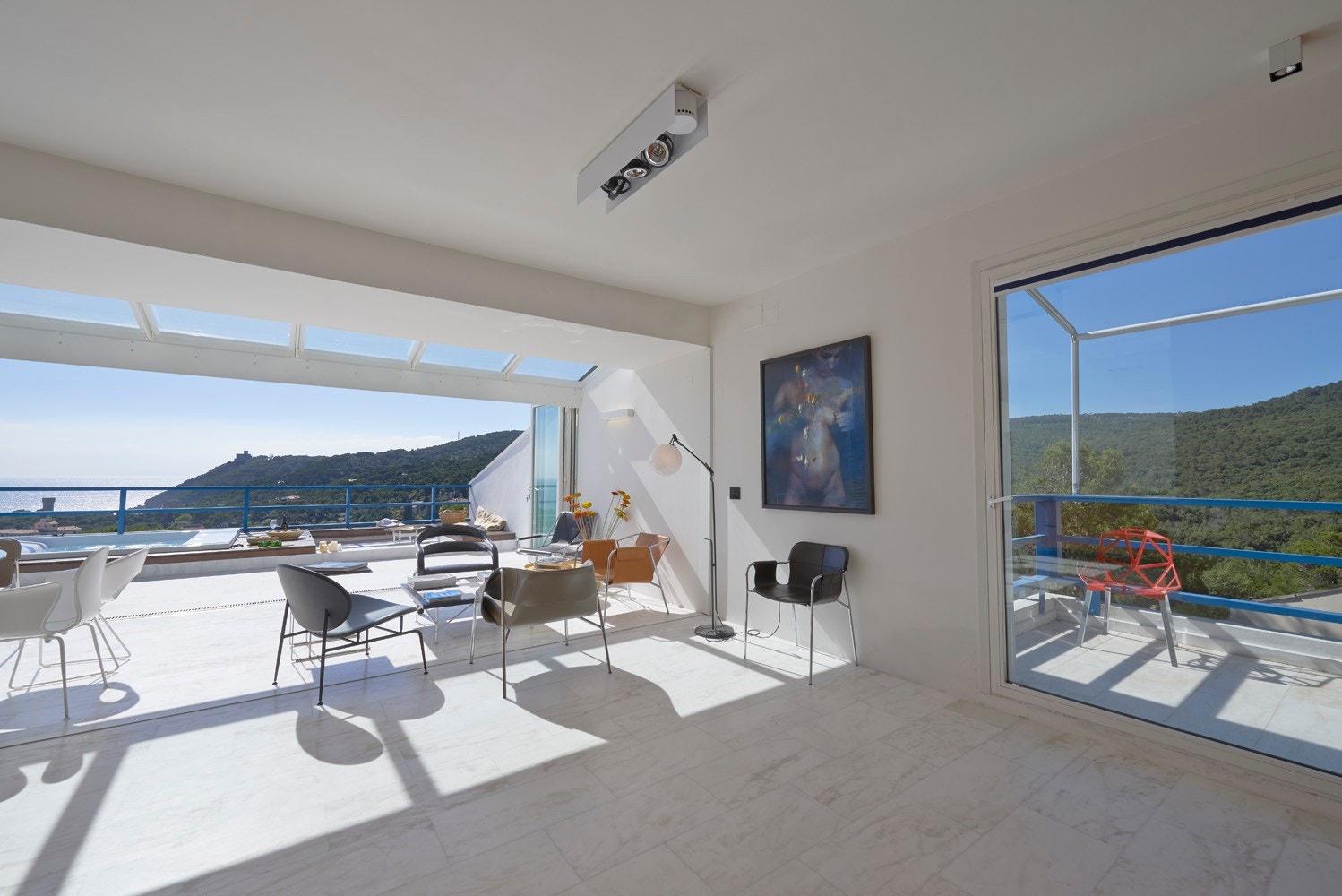 Foto av vårt prosjekt Case Study House som vi utførte på nabobolig Galleribilde