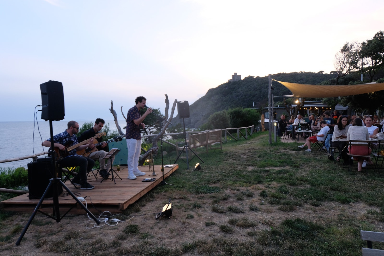 Live band på Lentisco hver mandag. Galleribilde