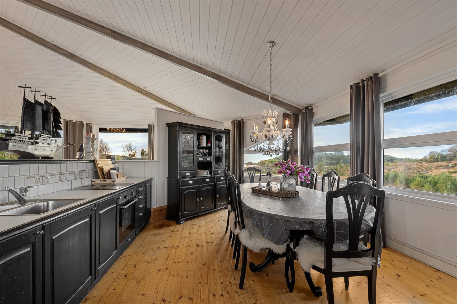 Kjøkken. Galleribilde