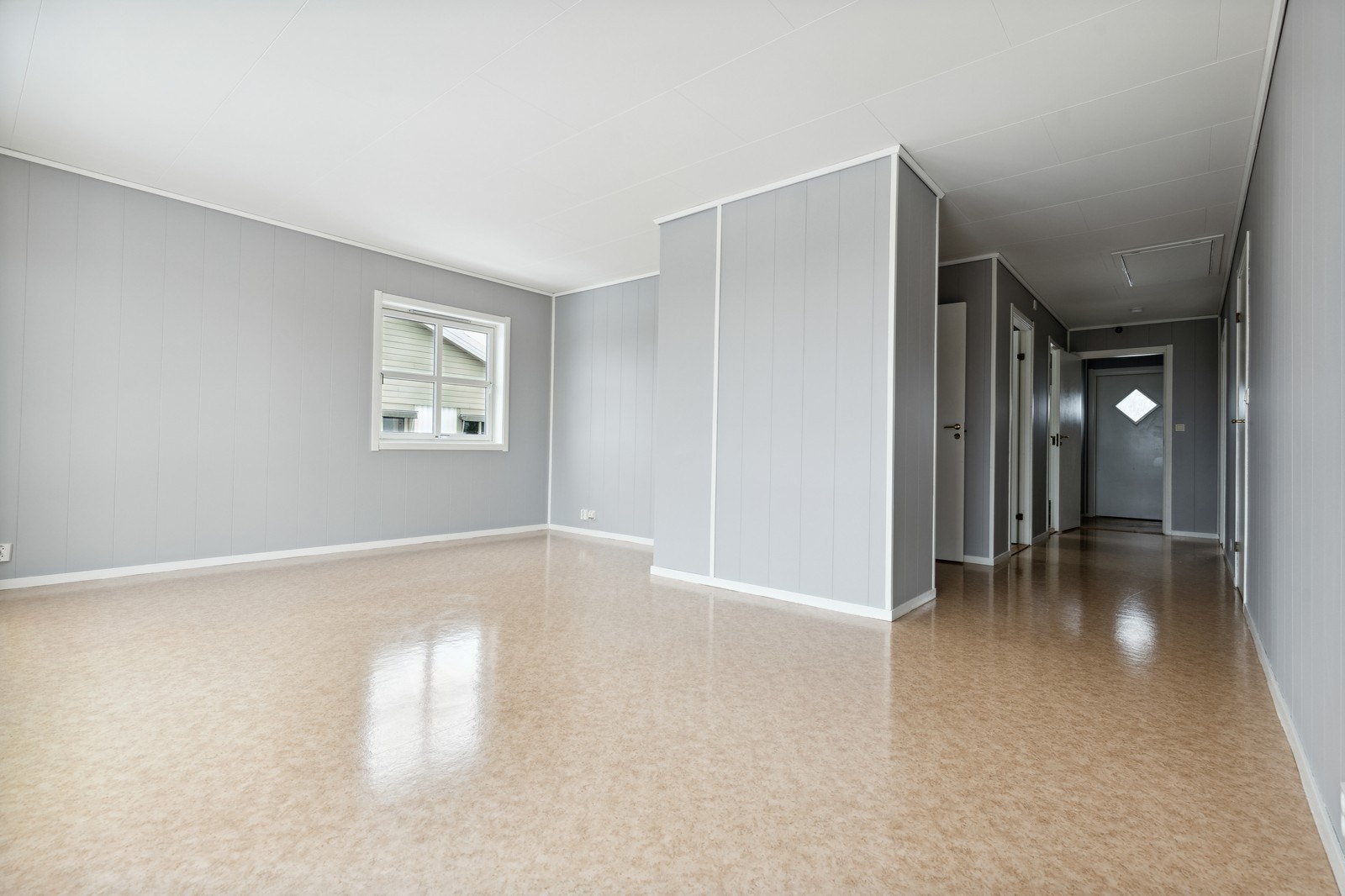 Stor stue med god innredningsmuligheter Galleribilde