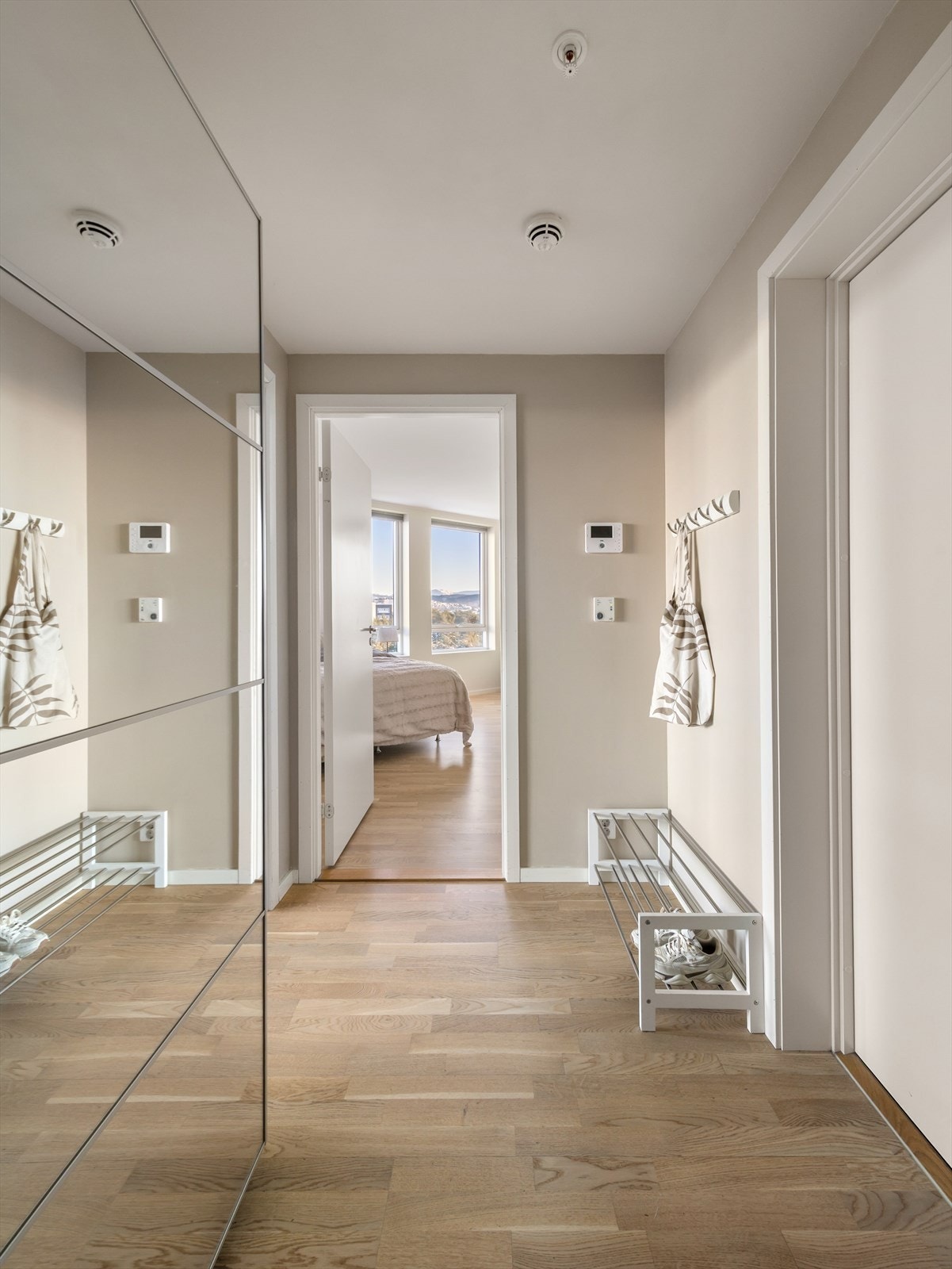 Entré/gang. Galleribilde