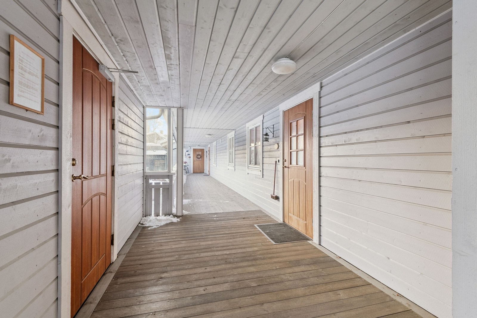 Praktisk heisadkomst til leiligheten i øverste etasje. Galleribilde