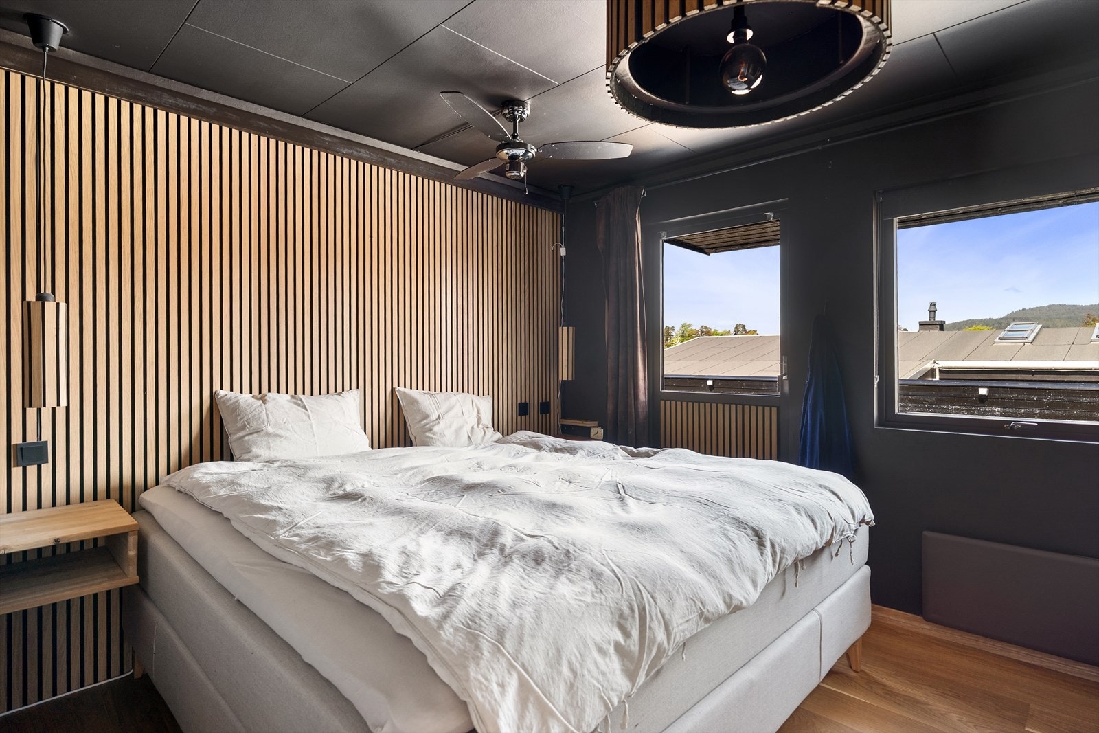 Dør ut fra soverommet. Galleribilde