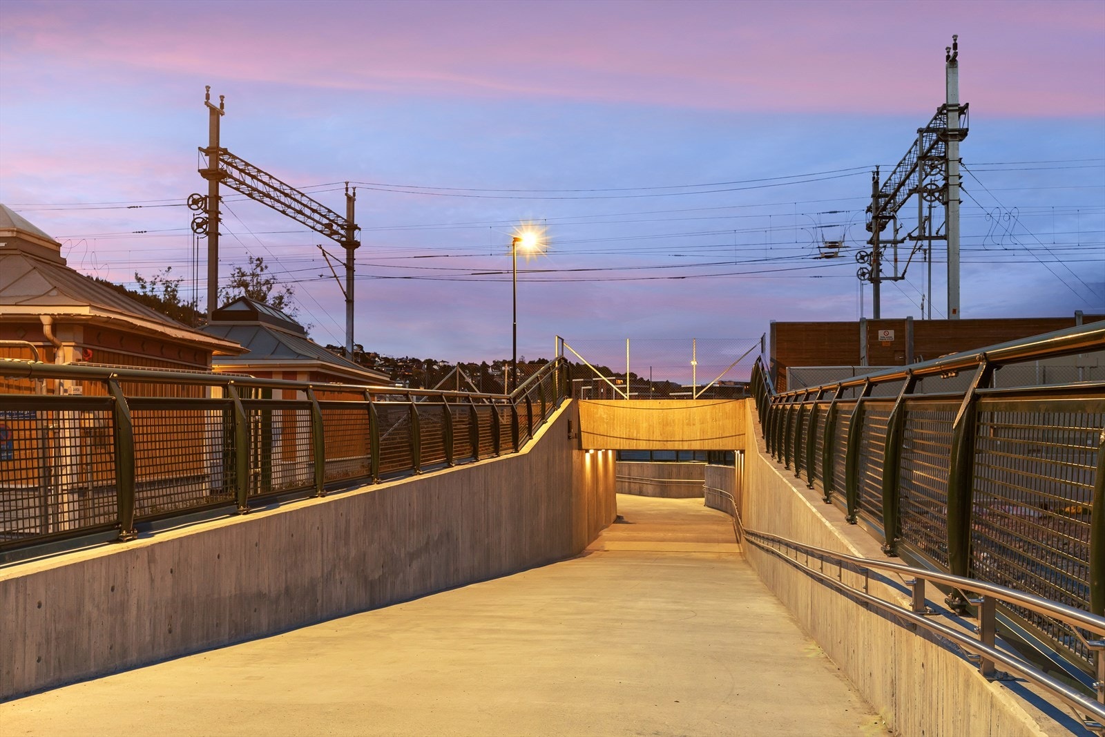 Med den nye stasjonen, er det også kort vei til perrongen fra leiligheten Galleribilde