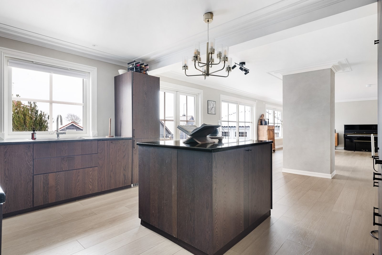 rv10 49 Galleribilde